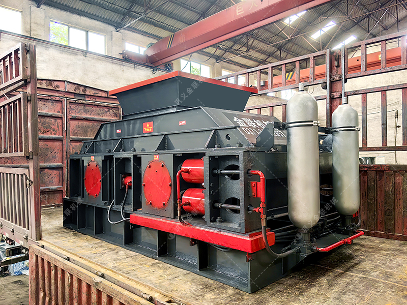 2PGY1208型液壓對輥破碎機設備發貨圖片