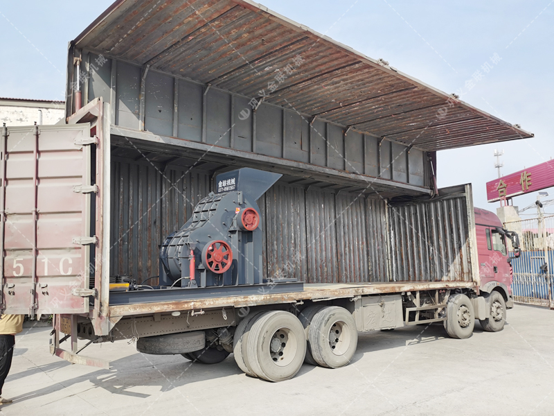 中型雙級破碎機發貨 發往甘肅