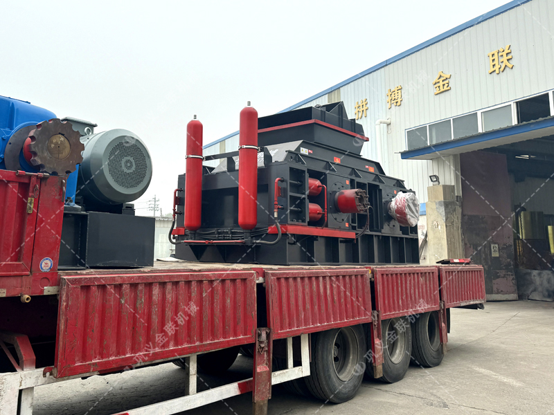 機制砂品質(zhì)參差不齊?液壓對輥制砂機如何實現(xiàn)高品質(zhì)細砂生產(chǎn)? 機制砂品質(zhì)參差不齊?液壓對輥制砂機如何實現(xiàn)高品質(zhì)細砂生產(chǎn)?